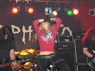 P1010149 Arch Enemy - 8 de Diciembre - Sala Mephisto ( Barcelona )