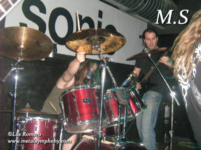 IMG_3123 Atalaya + Saurom - 13 de Mayo'11 - Sala Supersonic ( Cádiz )