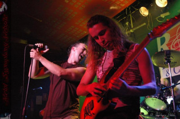 AIRLESS_B_09h Dare+Airless – 8 de Octubre – Sala Ritmo y Compás ( Madrid )