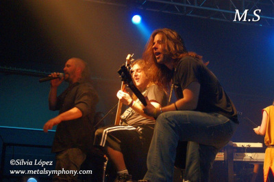 infsaurom7 Saurom + Infamia - 12 de Febrero'11 - Sala Fábrica de Tornillos ( Miranda de Ebro - Burgos )
