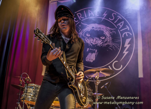 ise17 Imperial State Electric + Satan Takes a Holiday - 30 de Abril'13 - Sala El Sol (Madrid)