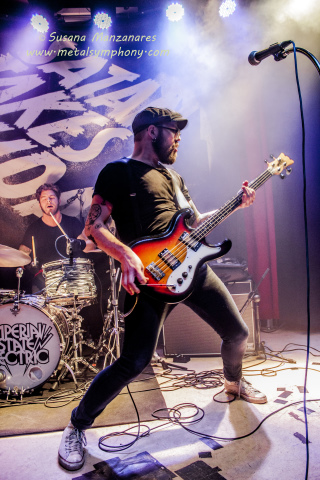 ise19 Imperial State Electric + Satan Takes a Holiday - 30 de Abril'13 - Sala El Sol (Madrid)