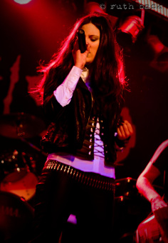 lac8 Lacrimas Profundere + Traw + Key 237 + Silent Memories – 9 de Febrero’12 – Sala Mephisto (Barcelona)