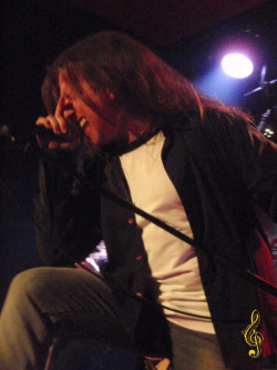 r2 Leyenda + Regresion + Vestigia - 24 de Abril'10 - Sala Ritmo y Compás ( Madrid )