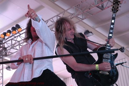 GOTTHARD_1_04 Hena Habegger & Steve Lee - Gotthard -