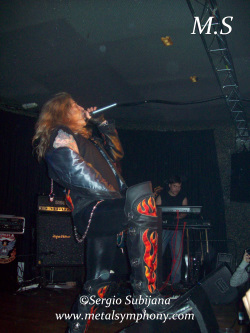 101_0669 Lujuria + Gates of Valhalla - 15 de Mayo'10 - Sala Devizio ( Zaragoza )