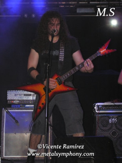 P1010257 Su Ta Gar + Gauntlet - 17 de Abril'10 - Sala La Faktoria d'Arts ( Terrassa - Barcelona )