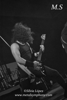 tsanta16 Tierra Santa + Red Wine + Metalmania - 20 de Noviembre'10 - Polideportivo Municipal Las Gaunas ( Logroño )