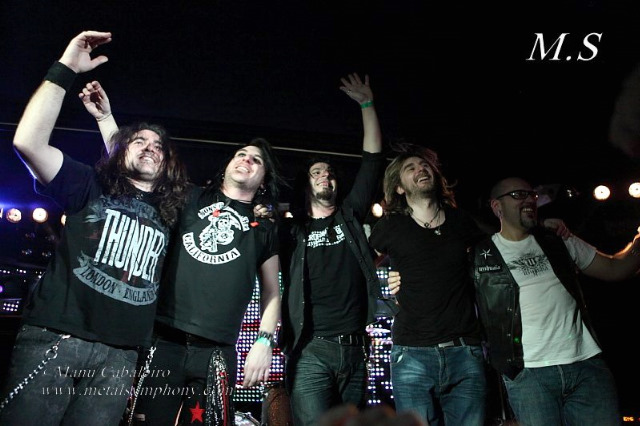 Uzzhuaïa + Babylon Rockets + Helltrip - 4 de Febrero'12 - Sala Live! (Madrid)