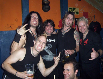 fatalsmile2 Winger + Fatal Smile - 27 de Octubre - Sala Jam ( Bergara )