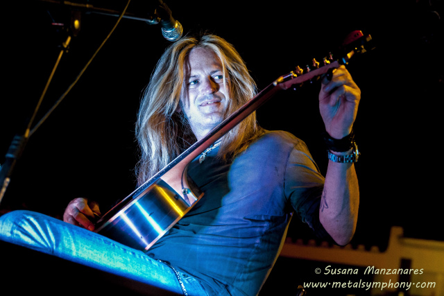 DOUG ALDRICH + MICHAEL DEVIN (ACÚSTICO)- 27 de Junio'13 - Sala Pinocchio (TOLEDO)