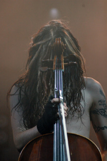apoll2 Eicca Toppinen - Apocalyptica -
