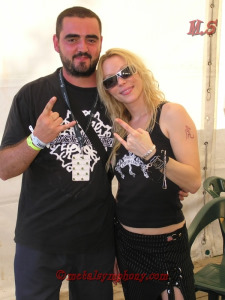 DE%20con%20angela MetalWay '06: Rueda de prensa de Arch Enemy - 29 de Julio - Gernika