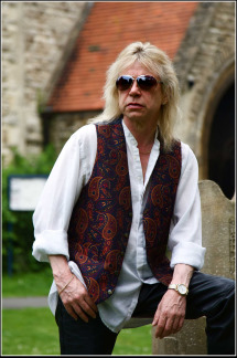 abp_7761 Bob Catley