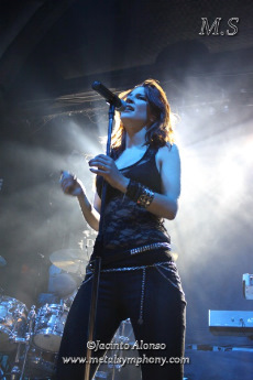 dl1 Charlotte Wessels - Delain -