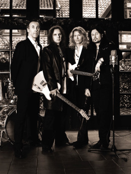 FairWarning_band_B_bw_72dpi_rgb Ule W.Ritgen - Fair Warning -