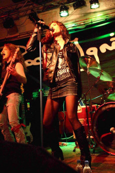 live_shot4 Heather Shockley - Rock Ignition -