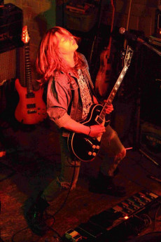 live_shot6 Heather Shockley - Rock Ignition -