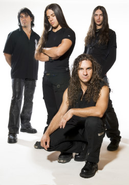Prensa2 Rueda de prensa de presentación del nuevo disco de Saratoga, "VII"