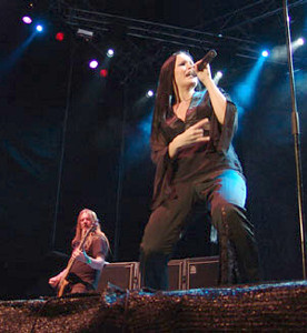 NWS_Festimad270505_by_maxmetal.net_002 Carta de Tarja Turunen en su web oficial