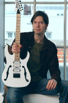 Paul Gilbert, Scorpions, Arch Enemy,Crashdiet, Evanescence, Toto, Monsters of Rock...
