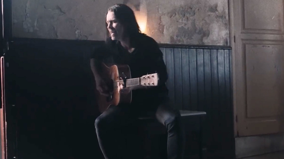Myles Kennedy : Year Of The Tiger // Napalm Records