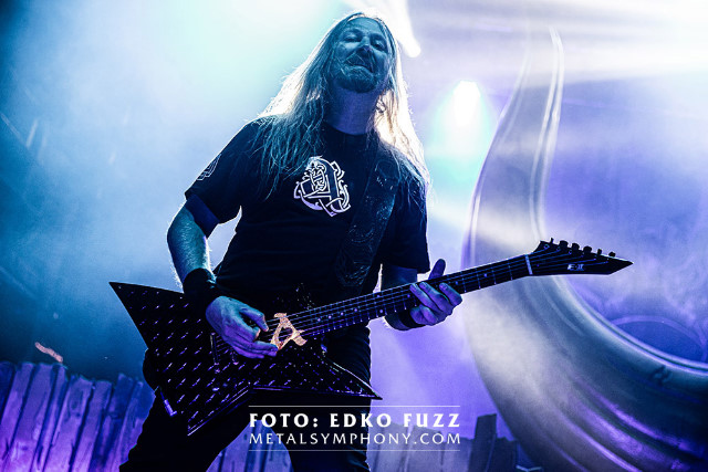 Amon Amarth y Machine Head en Barcelona, el vaso medio lleno...