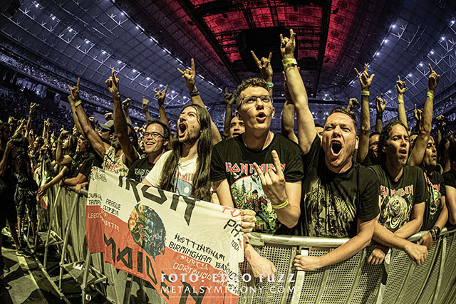 Iron Maiden Derriten El Termómetro Barcelonés