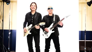 Joe Satriani: emociones, guitarras y el nacimiento de una nueva aventura junto a Steve Vai interview-joe-satriani-satchvai-sea-emotion