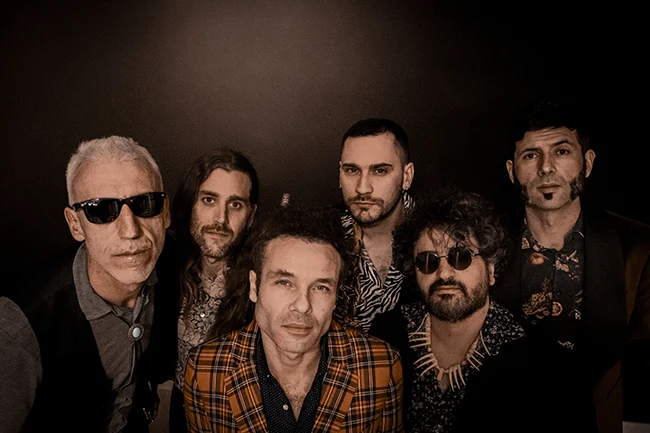 promo-pic-saxos-averno Saxos del Averno: diez años de música artesanal y mirada al futuro