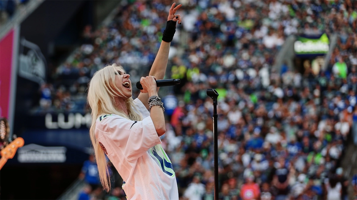 momsen-soundgarden-live Taylor Momsen se pone al frente de Soundgarden en una noche histórica en Seattle
